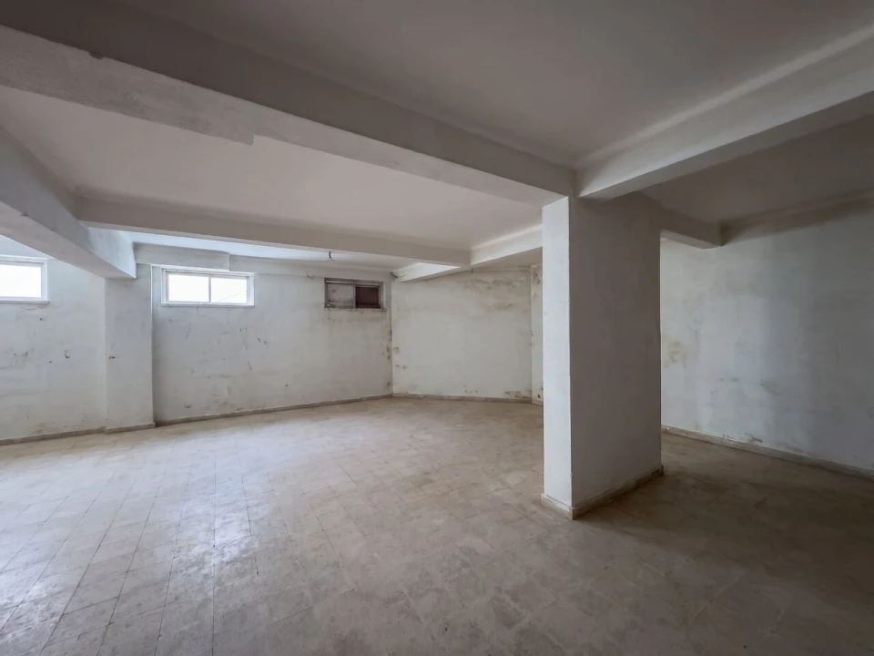 Garagem para Venda em Ericeira Foto 8