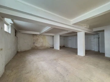 Garagem para Venda em Ericeira