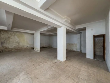 Garagem para Venda em Ericeira