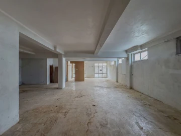 Garagem para Venda em Ericeira