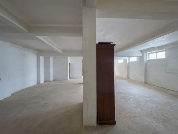 Garagem para Venda em Ericeira
