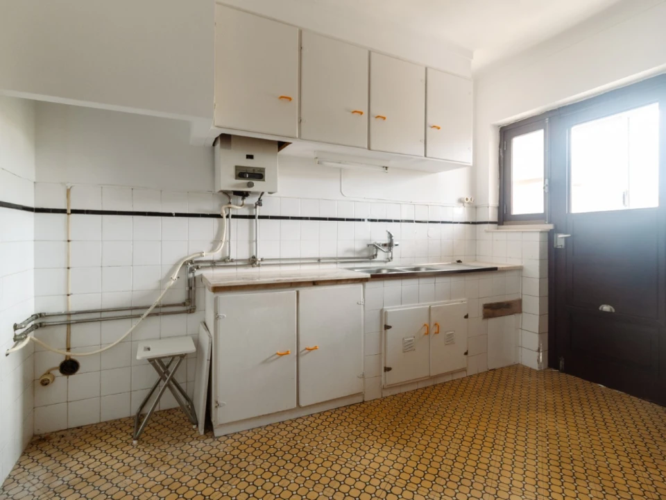 Apartamento T4 para Venda em Santo Antonio dos Olivais Foto 2