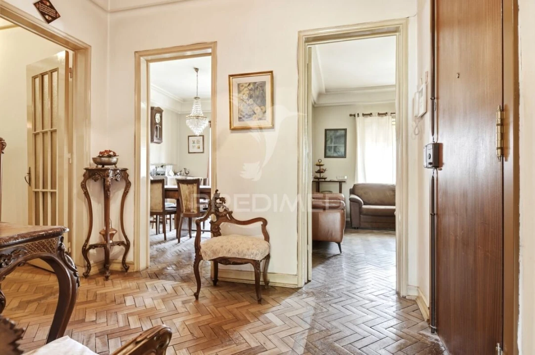 Apartamento T7 para Venda em Areeiro Foto 26