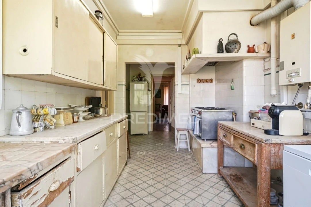 Apartamento T7 para Venda em Areeiro Foto 29