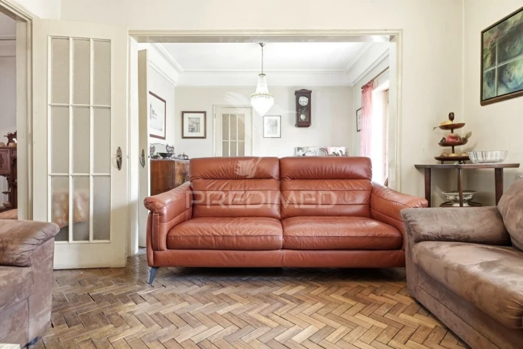 Apartamento T7 para Venda em Areeiro Foto 22