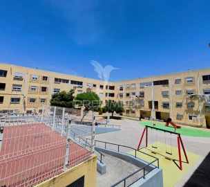 Apartamento T3 para Venda em Alvalade