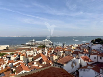 Apartamento T1 para Venda em Santa Maria Maior