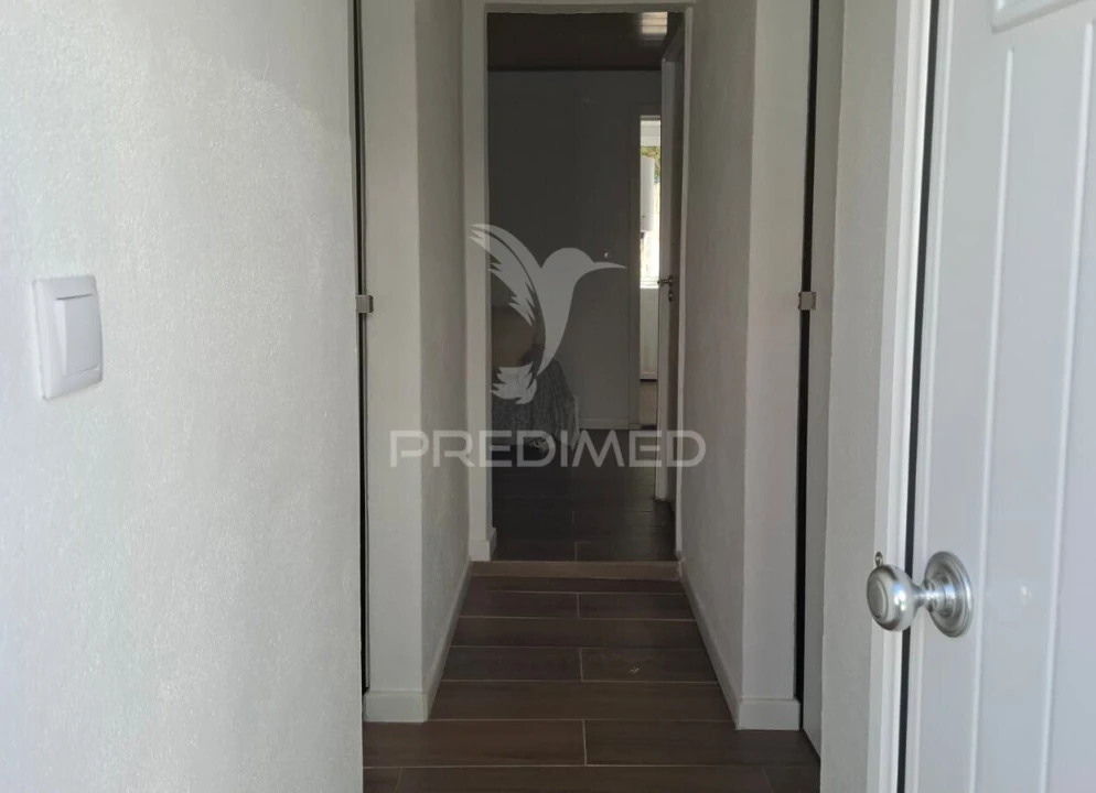 Moradia T1 para Venda em Alpiarça Foto 1