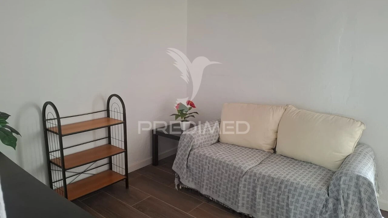 Moradia T1 para Venda em Alpiarça Foto 3