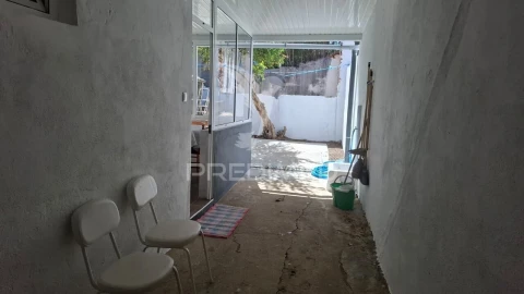 Moradia T1 para Venda em Alpiarça