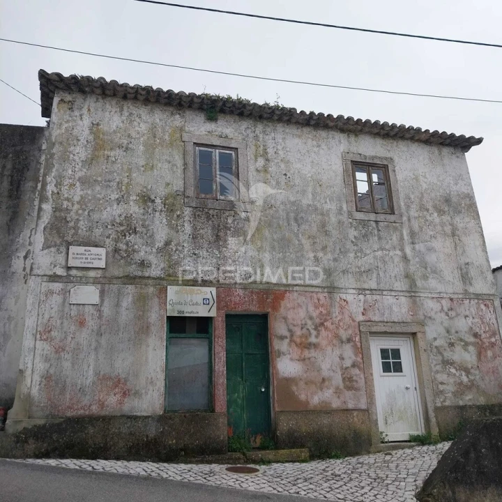 Moradia T6 para Venda em Lamas e Cercal Foto 1
