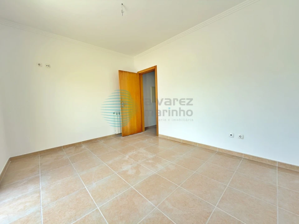 Moradia T4 para Venda em A dos Cunhados e Maceira Foto 10