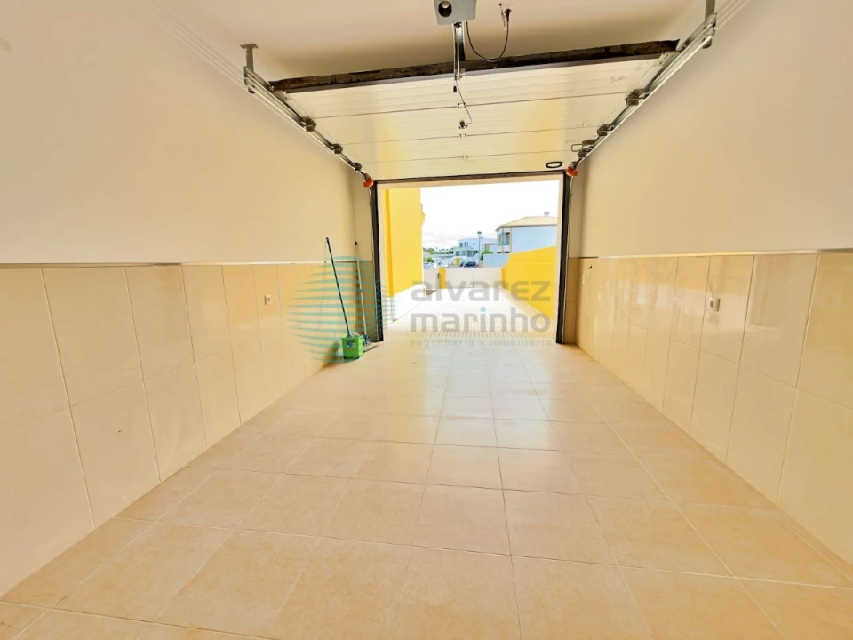 Moradia T4 para Venda em A dos Cunhados e Maceira Foto 36
