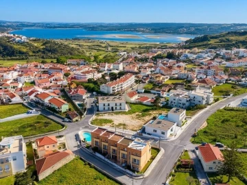 Moradia T3 para Venda em Foz do Arelho