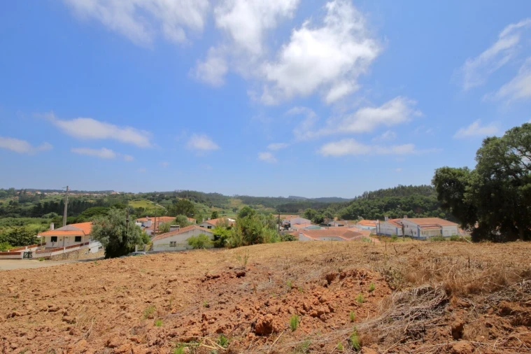 Terreno para Venda em Salir de Matos Foto 4