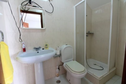 Moradia T3 para Venda em Nossa Senhora do Pópulo, Coto e São Gregório