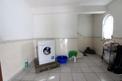 Moradia T3 para Venda em Nossa Senhora do Pópulo, Coto e São Gregório