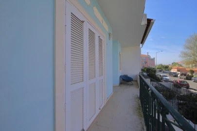 Moradia T3 para Venda em Nossa Senhora do Pópulo, Coto e São Gregório