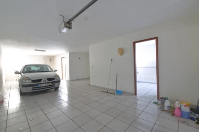 Moradia T3 para Venda em Nossa Senhora do Pópulo, Coto e São Gregório