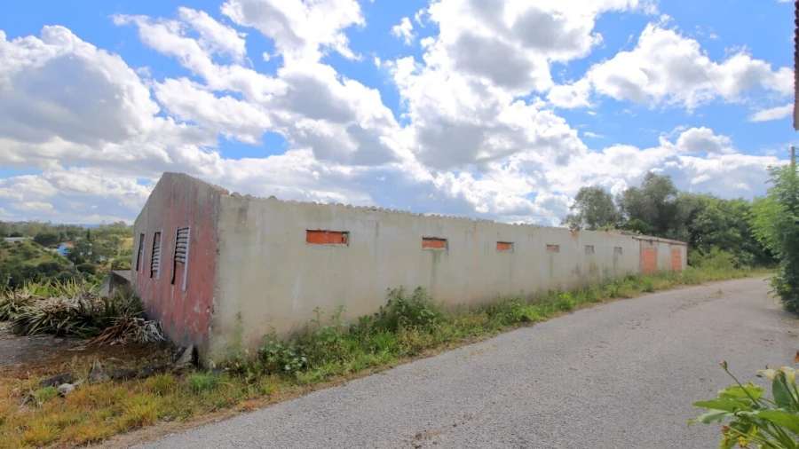 Armazém para Venda em Vidais