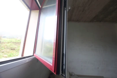 Moradia T4 para Venda em Sapataria