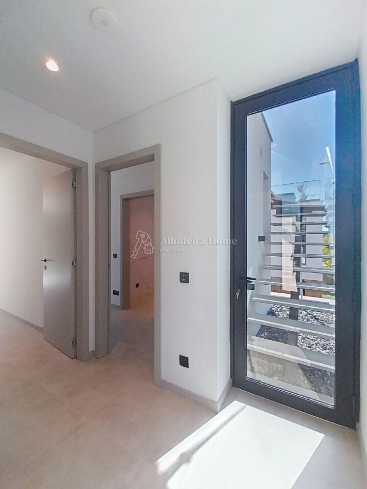 Moradia T3 para Venda em Albufeira e Olhos de Água Foto 19