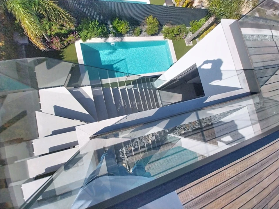 Moradia T3 para Venda em Albufeira e Olhos de Água Foto 27