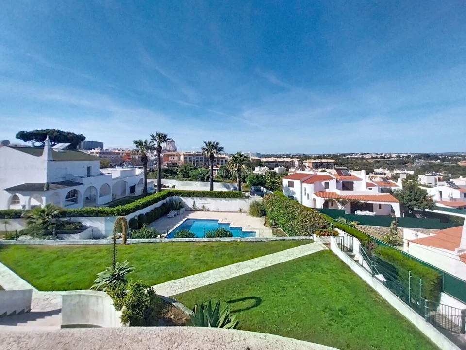 Apartamento T2 para Venda em Albufeira e Olhos de Água Foto 9