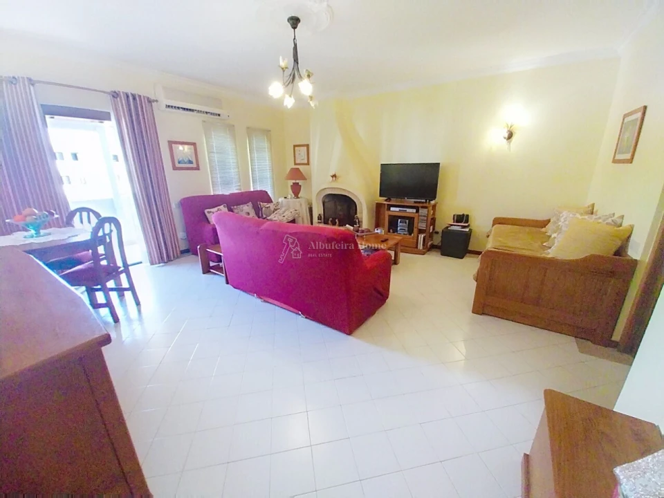 Apartamento T2 para Venda em Albufeira e Olhos de Água Foto 20