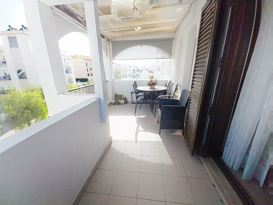 Apartamento T2 para Venda em Albufeira e Olhos de Água Foto 27