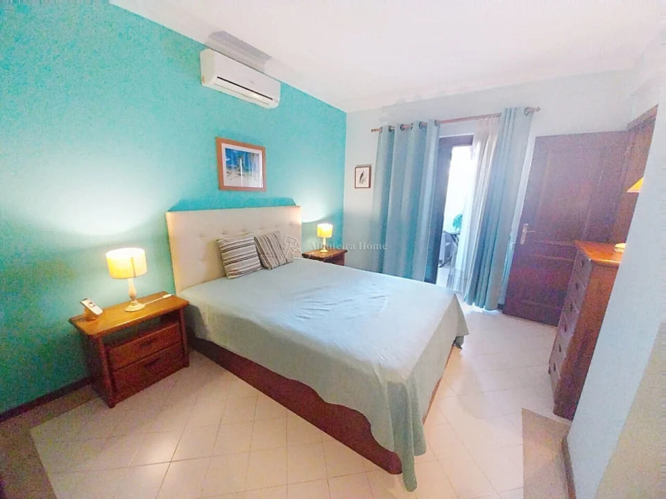 Apartamento T2 para Venda em Albufeira e Olhos de Água Foto 18