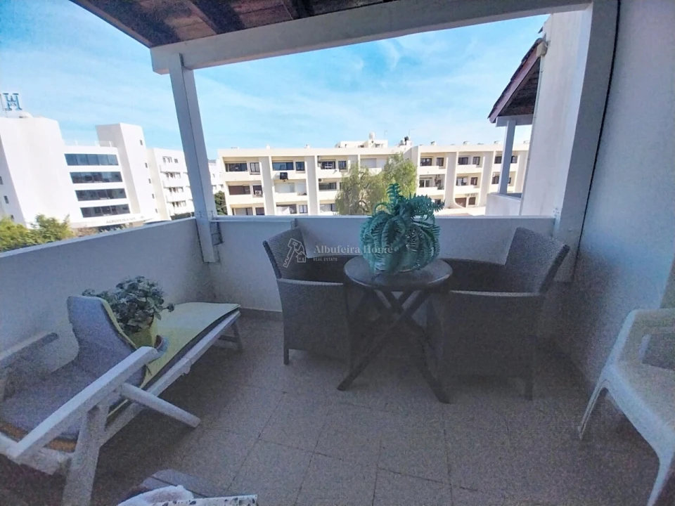 Apartamento T2 para Venda em Albufeira e Olhos de Água Foto 32