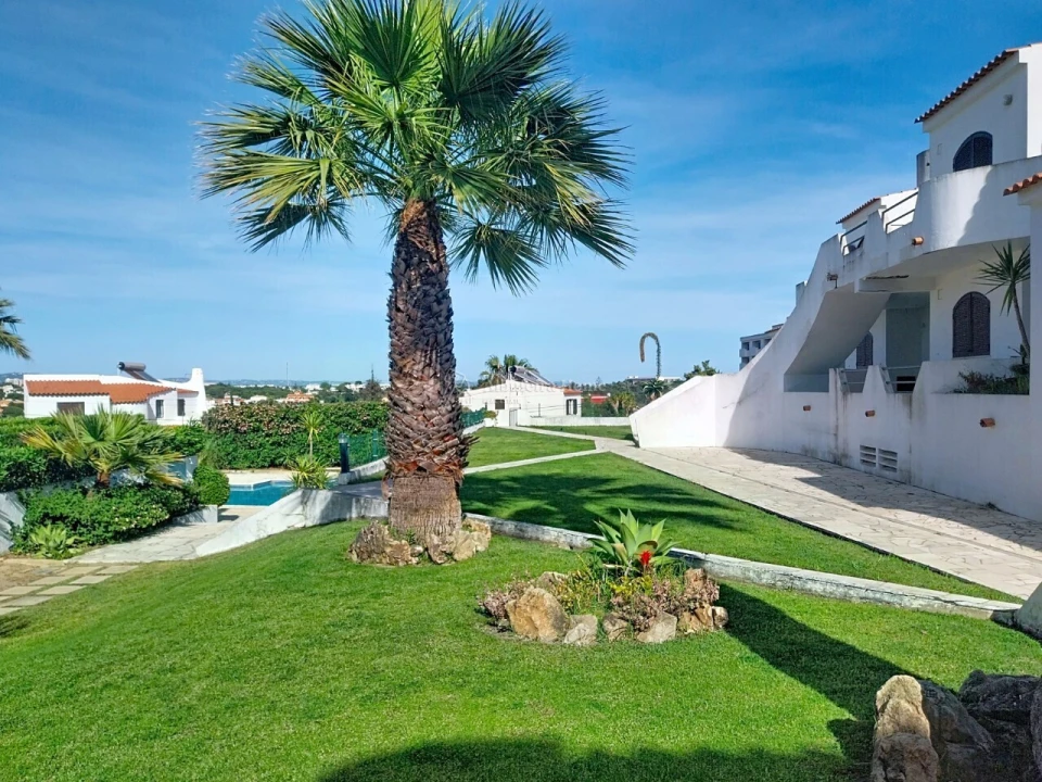 Apartamento T2 para Venda em Albufeira e Olhos de Água Foto 5