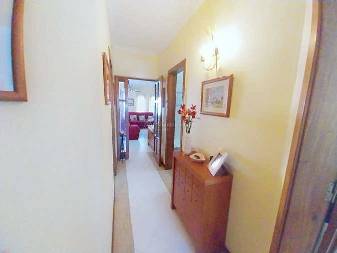 Apartamento T2 para Venda em Albufeira e Olhos de Água Foto 17