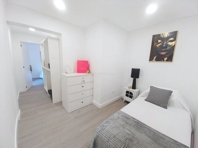Apartamento T2 para Venda em Albufeira e Olhos de Água Foto 11