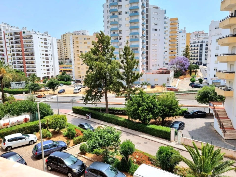 Apartamento T2 para Venda em Portimão Foto 37