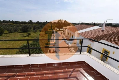 Negócio para Venda em Luz de Tavira e Santo Estêvão