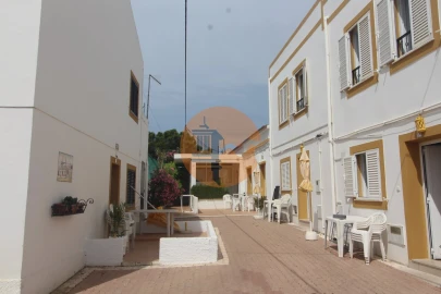 Negócio para Venda em Luz de Tavira e Santo Estêvão