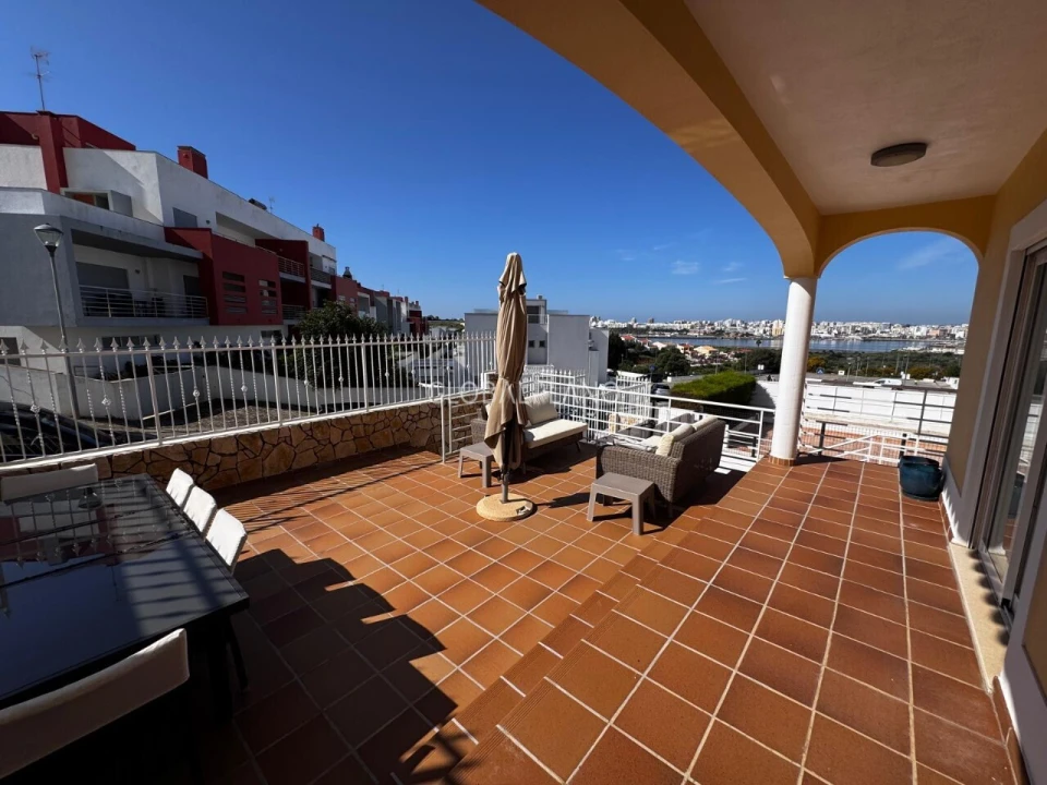 Moradia T3 para Venda em Ferragudo Foto 46