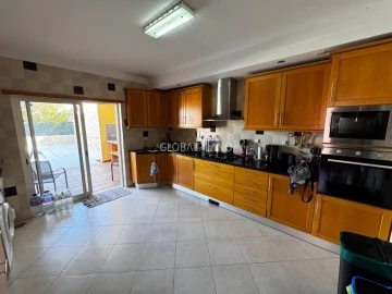 Moradia T3 para Venda em Ferragudo