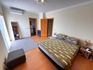 Moradia T3 para Venda em Ferragudo