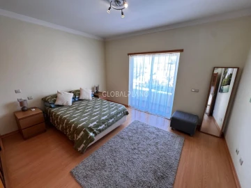 Moradia T3 para Venda em Ferragudo