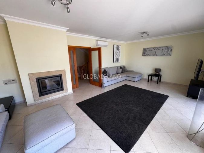 Moradia T3 para Venda em Ferragudo Foto 6