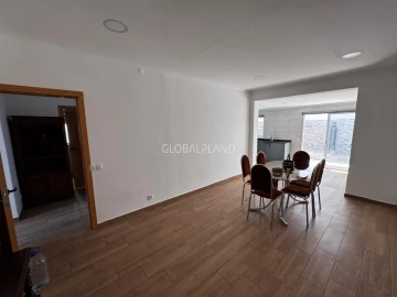 Moradia T3 para Venda em Portimão