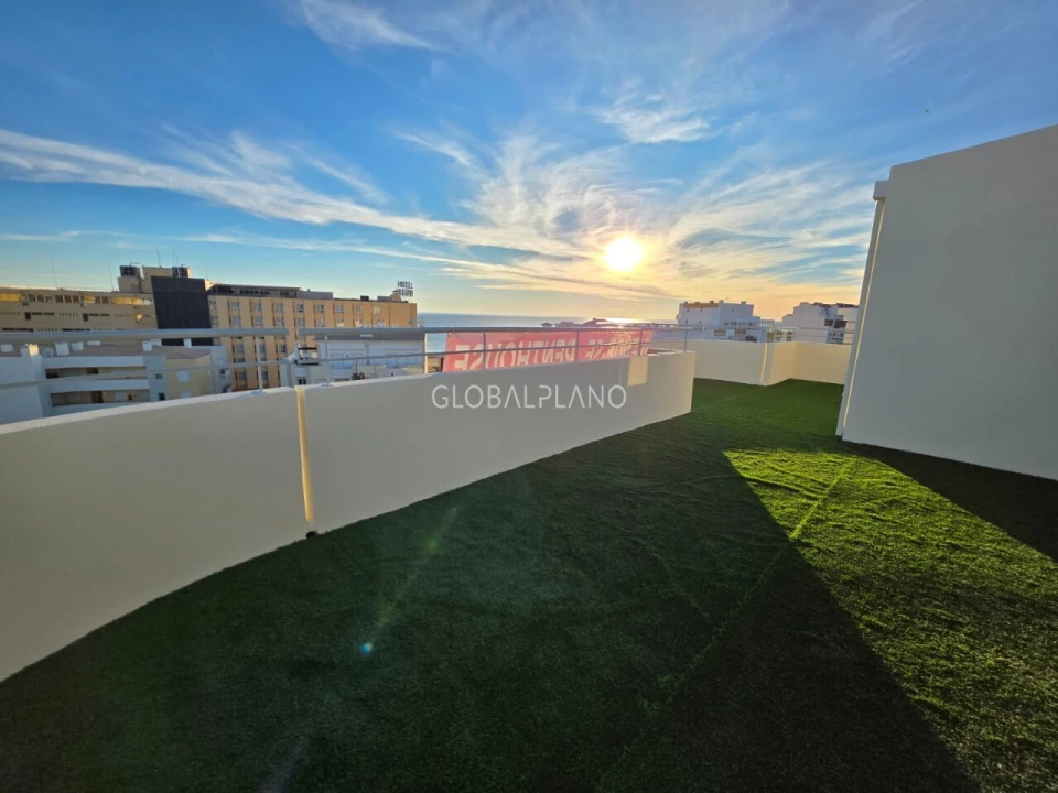 Apartamento T2 para Venda em Portimão Foto 31