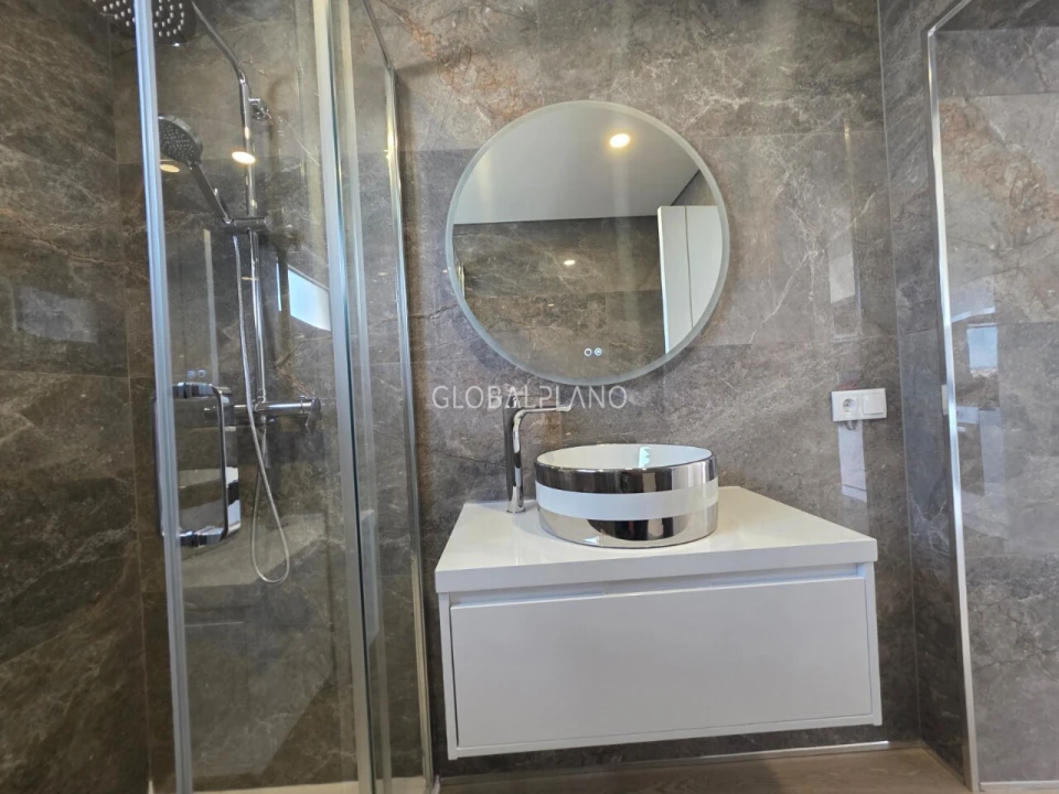 Apartamento T2 para Venda em Portimão Foto 18