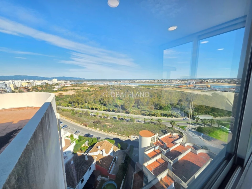 Apartamento T2 para Venda em Portimão Foto 26