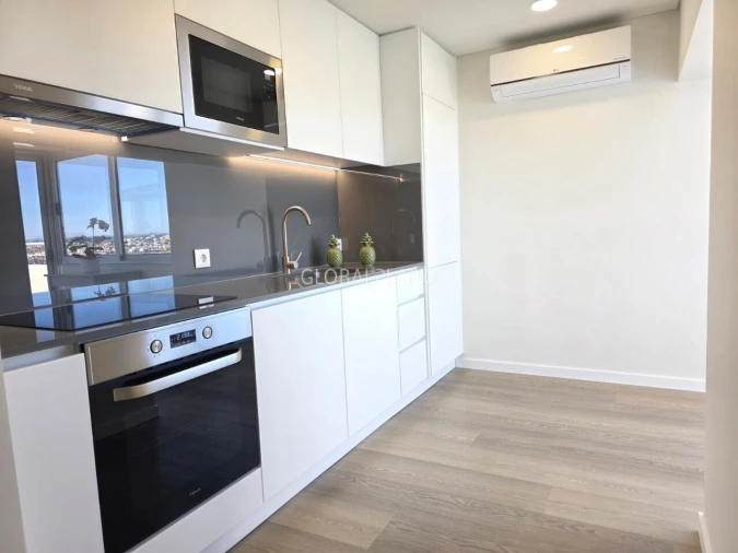 Apartamento T2 para Venda em Portimão Foto 15