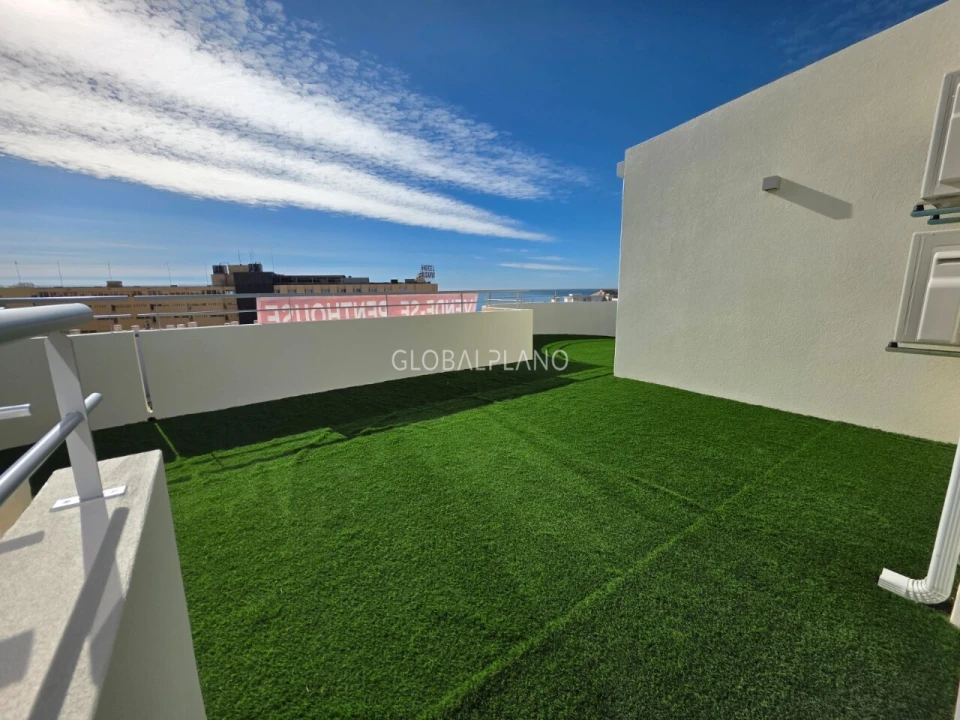 Apartamento T2 para Venda em Portimão Foto 35