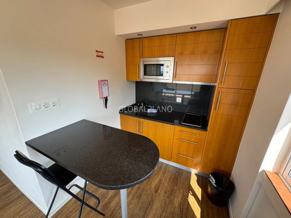 Apartamento T0 para Venda em Alvor Foto 3